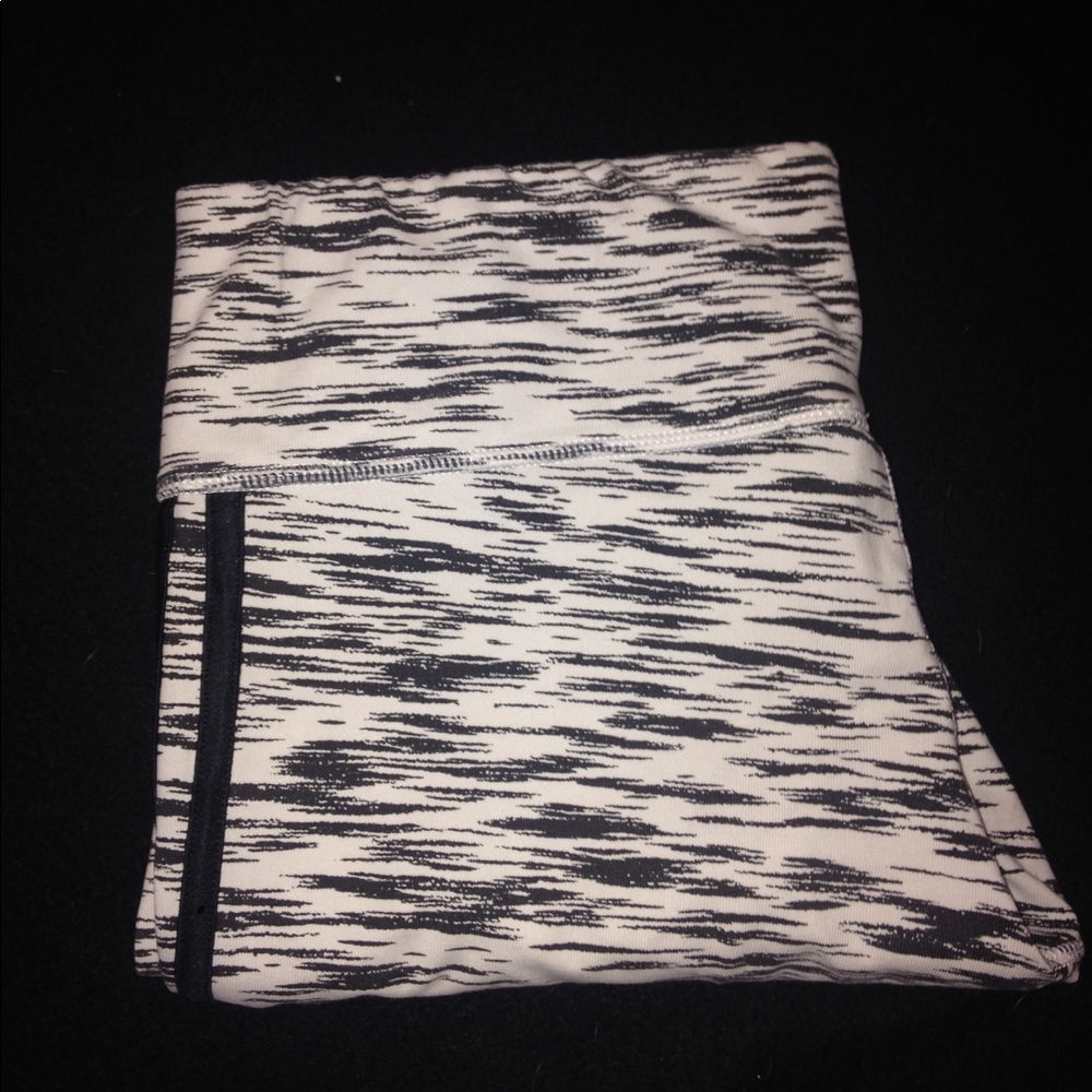 Adidas leggings
